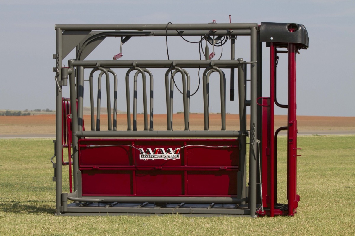 WW Manufacturing Self-Catch Squeeze Chute